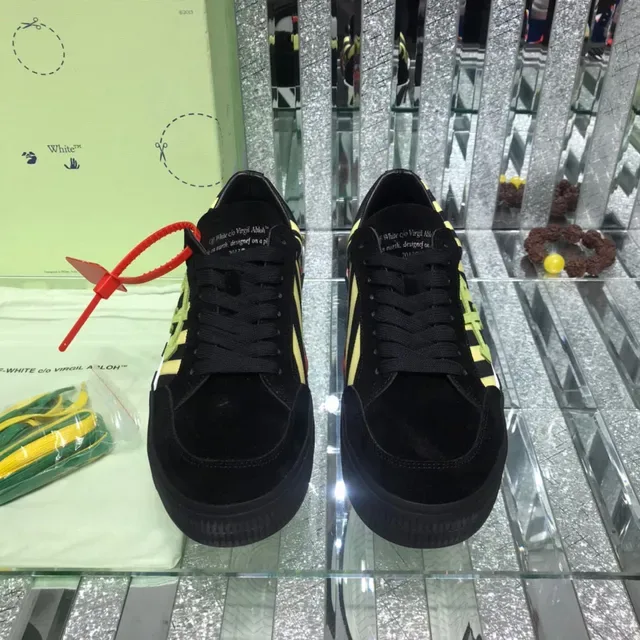 Off-White Black Yellow Suede Upper Diagonal Striped Panel Lifestyle Sneakers 4