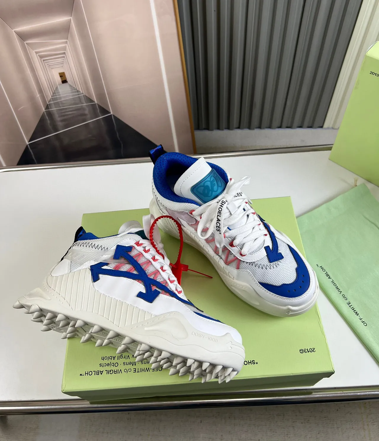 Off-White Blue Oversized Arrow Logo Ridged Sculpted Midsole Chunky Sneakers 5