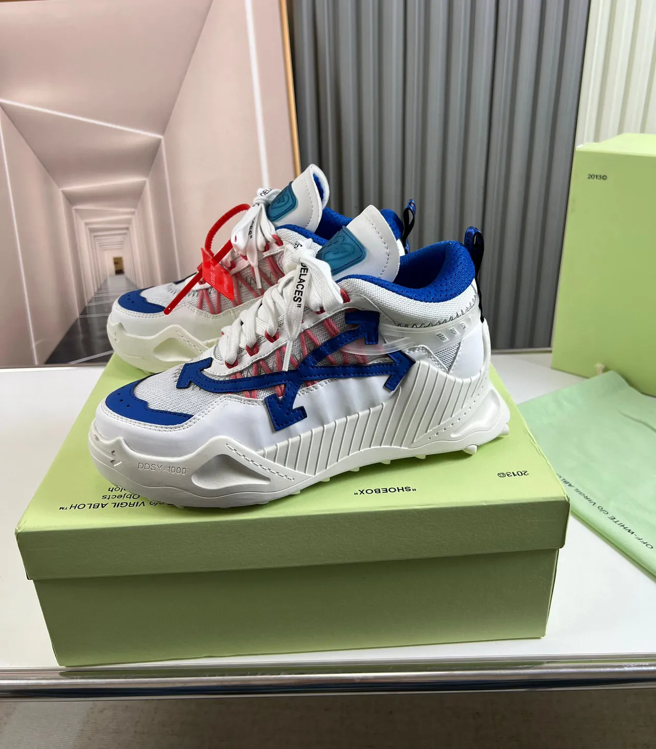 Off-White Blue Oversized Arrow Logo Ridged Sculpted Midsole Chunky Sneakers 8