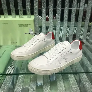 Off-White Diagonal Arrow sneakers lifestyle blanc et rouge