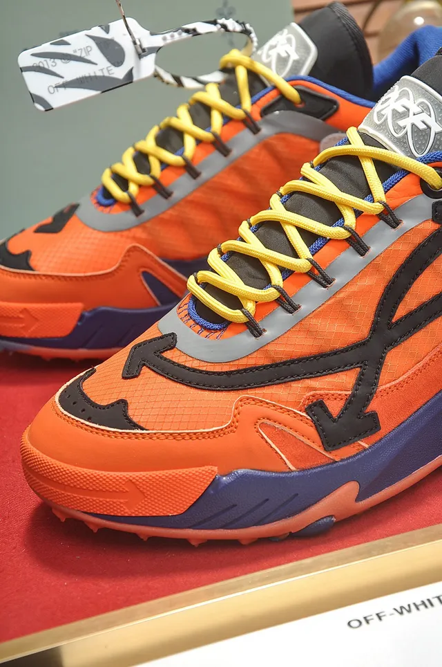 Off-White x Nike Air Zoom Terra Kiger 5 Orange Bleu Jaune Chaussures Lifestyle 3