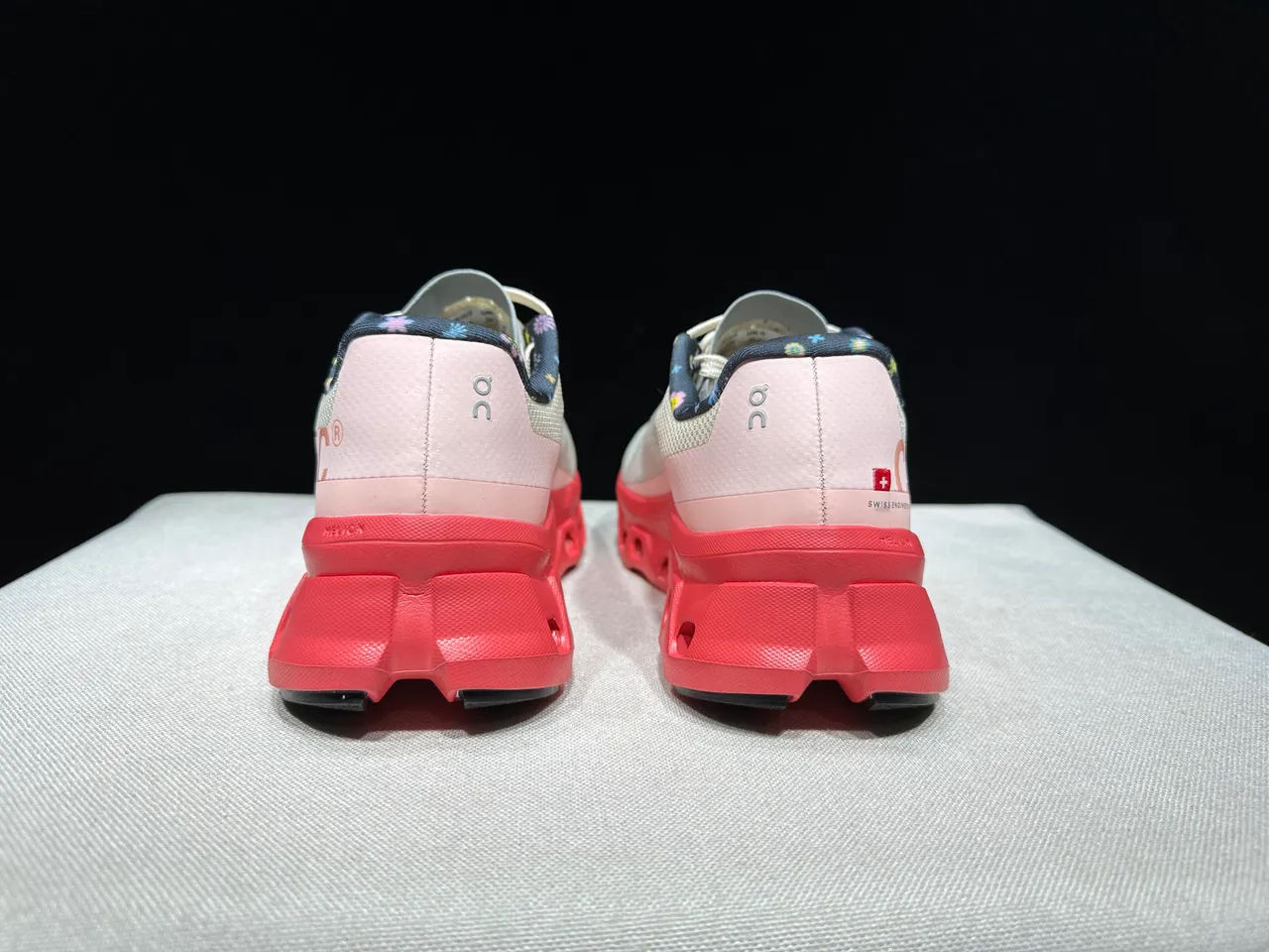 On Cloudmonster Beige Red Engineered Mesh Upper Open Hexagonal CloudTec Midsole Running Shoes 9