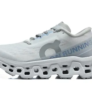 On Cloudmonster Gris claro azul Zapatos para correr