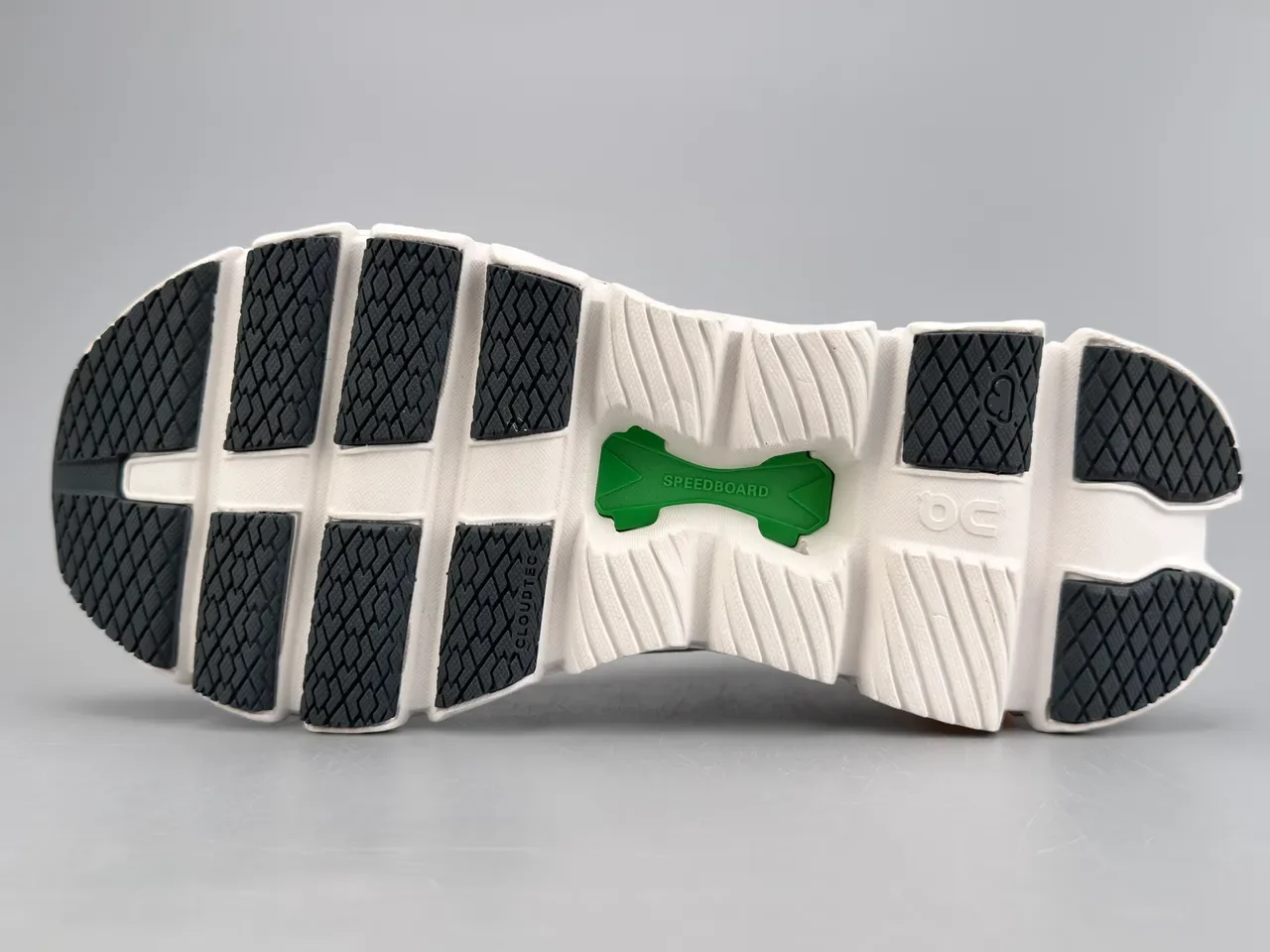 On Green White Engineered Knit Upper Segmented CloudTec Midsole Sneakers 6