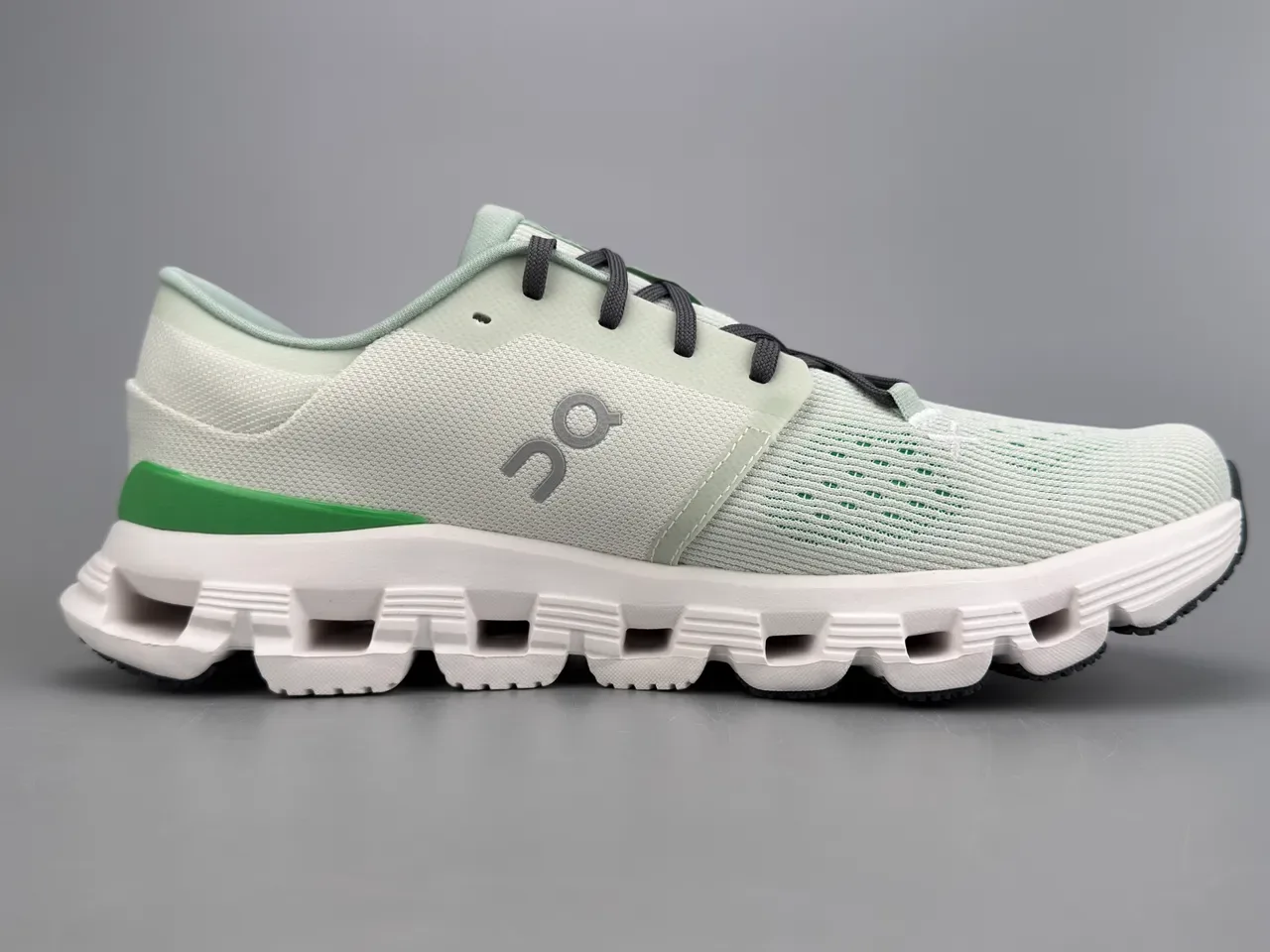 On Green White Engineered Knit Upper Segmented CloudTec Midsole Sneakers 10