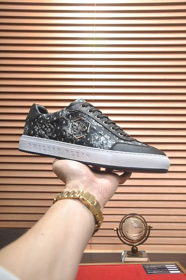 Philipp Plein Baskets Lifestyle Noir et Argent Plaque Logo Marbré 2