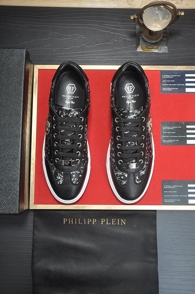 Philipp Plein Baskets Lifestyle Noir et Argent Plaque Logo Marbré 3