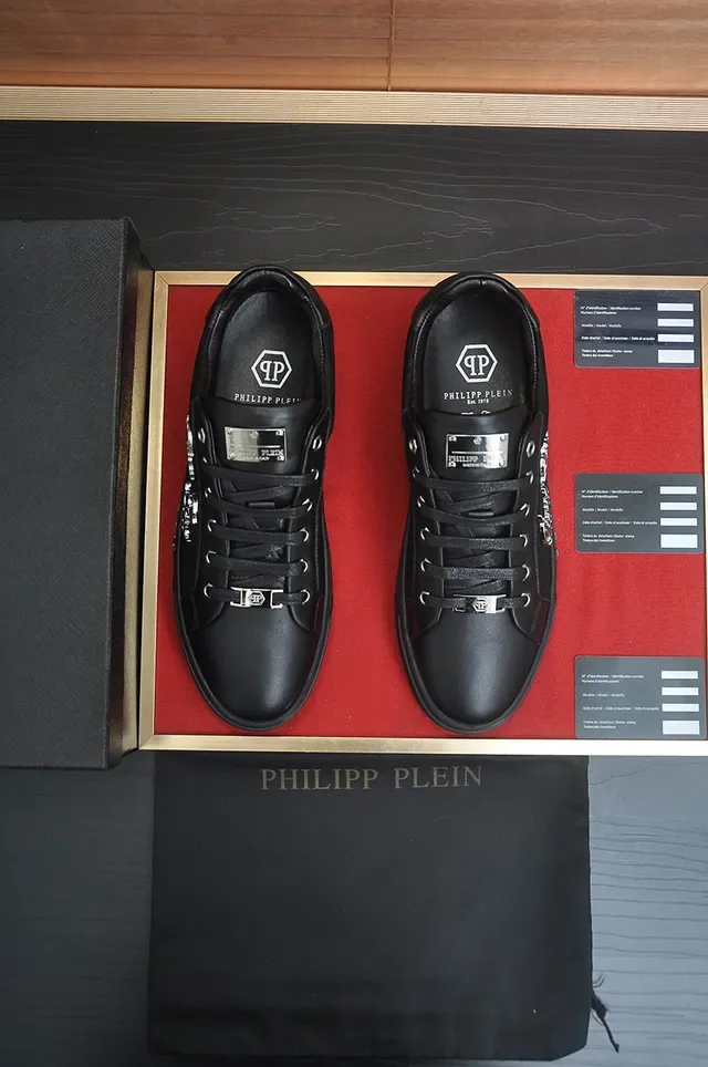 Philipp Plein Sneakers Lifestyle Noir avec Semelle Médiane Embossée 4