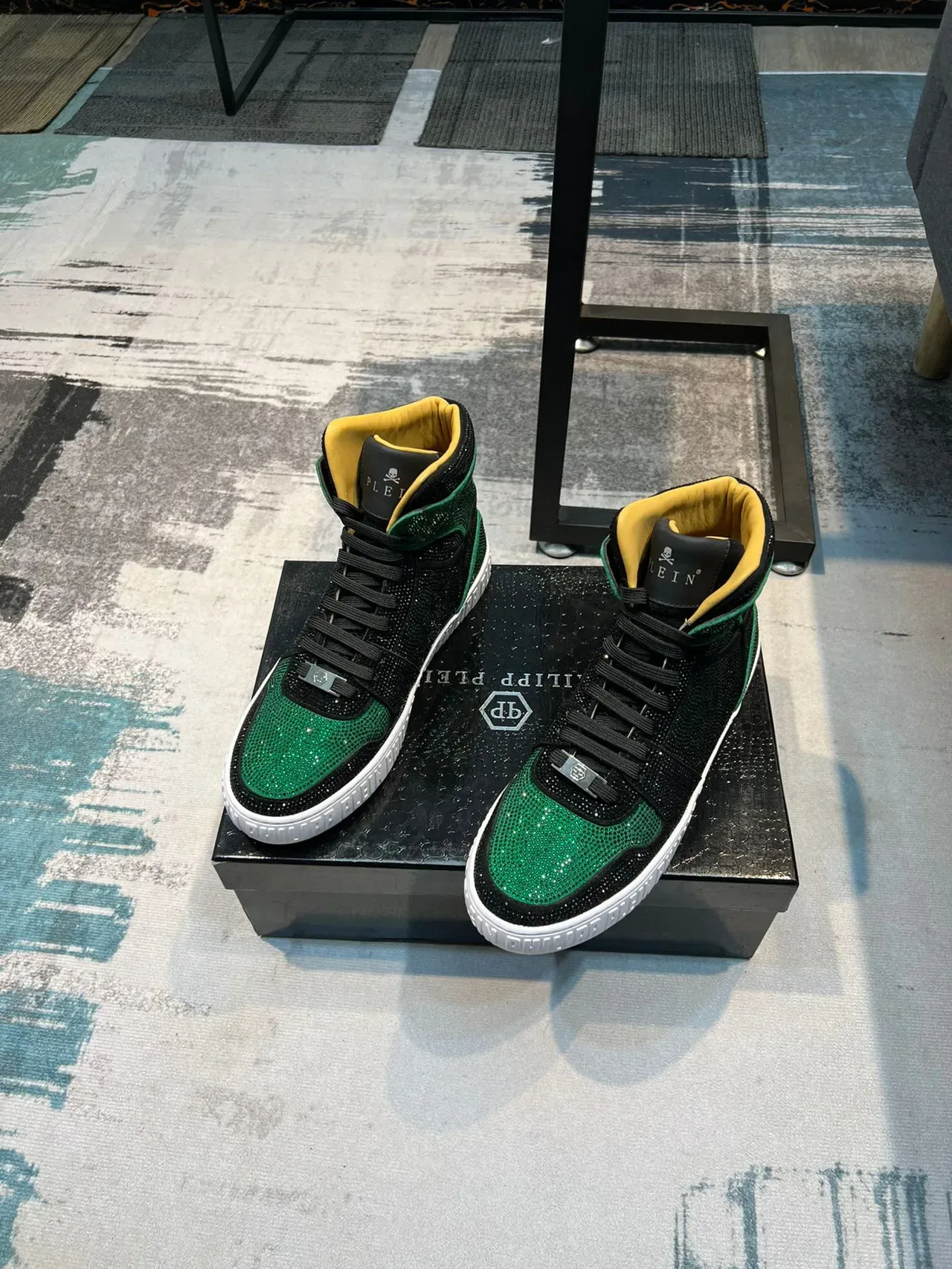 Philipp Plein Tênis Lifestyle Preto e Verde de Topo Alto com Cristais 5