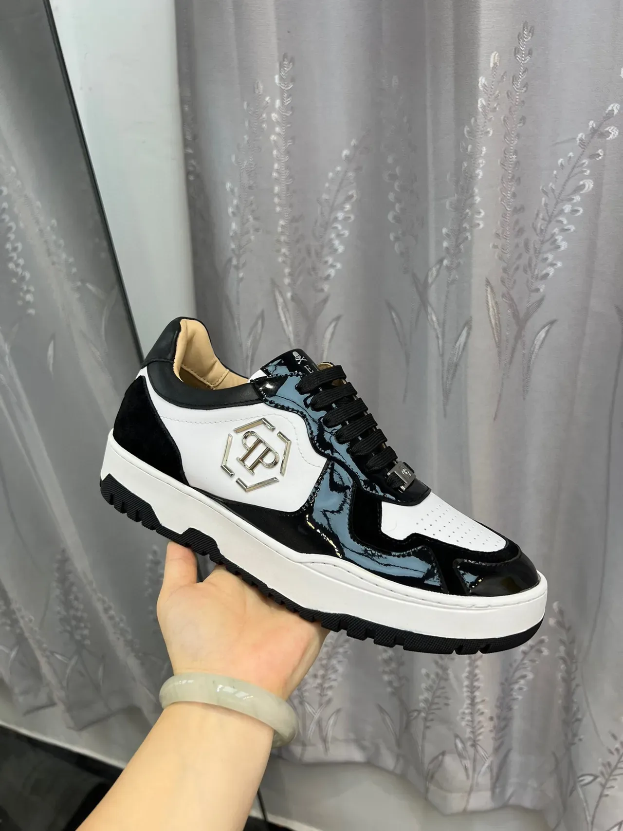 Philipp Plein Preto Branco Panelled Upper Couro Patentado Accents Lifestyle Sneakers 6