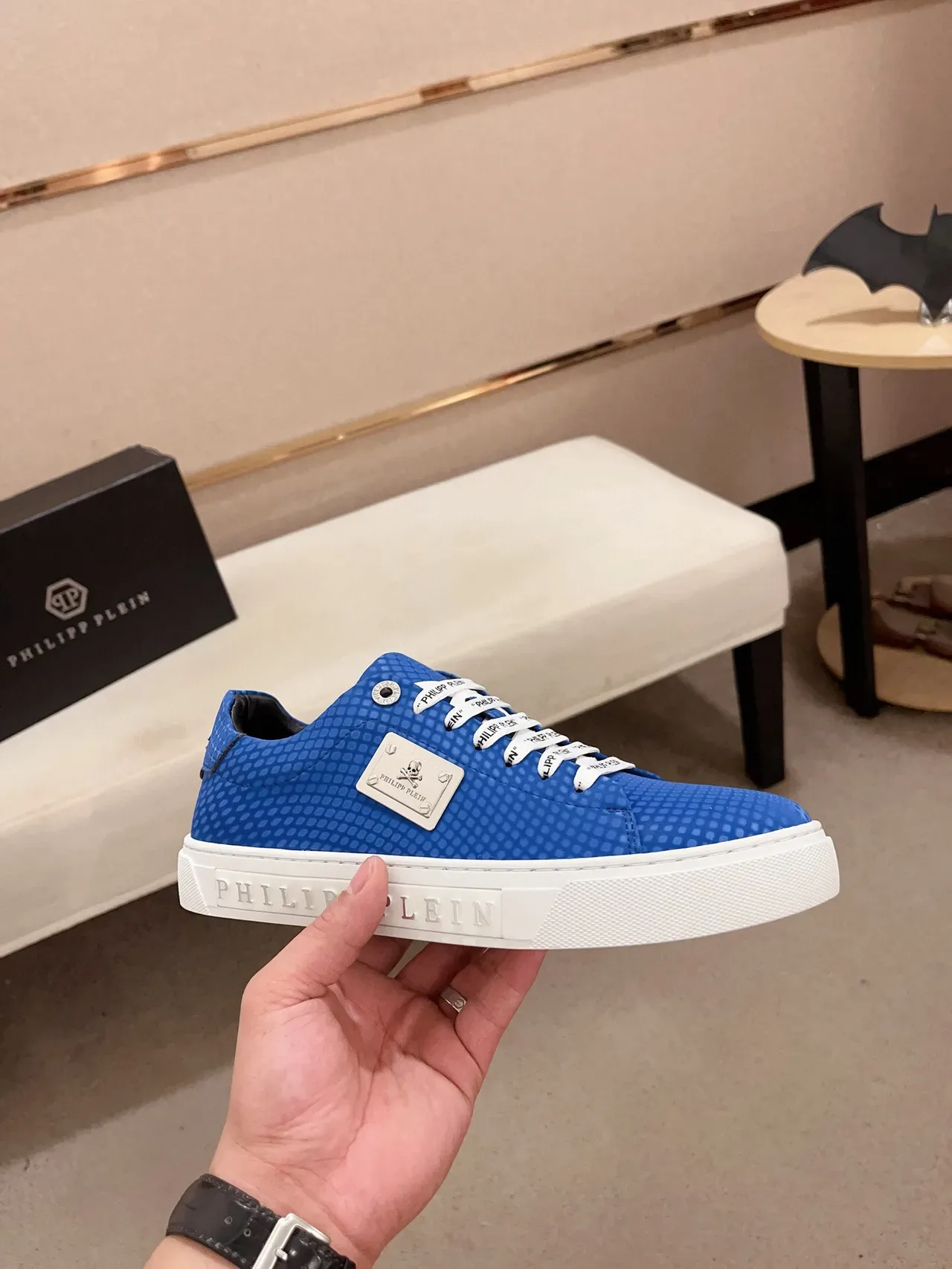 Philipp Plein Bleu Blanc Perforé-Texturé Haut Contraste Semelle sneakers lifestyle 4