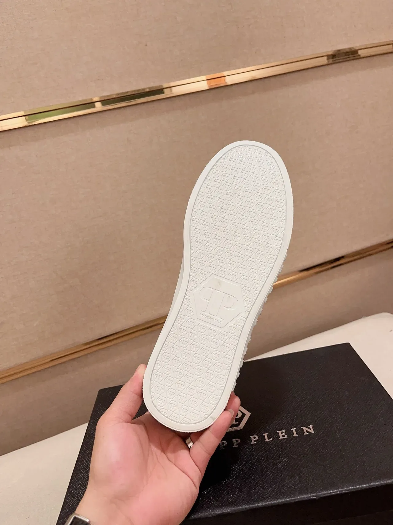 Philipp Plein Bleu Blanc Perforé-Texturé Haut Contraste Semelle sneakers lifestyle 9