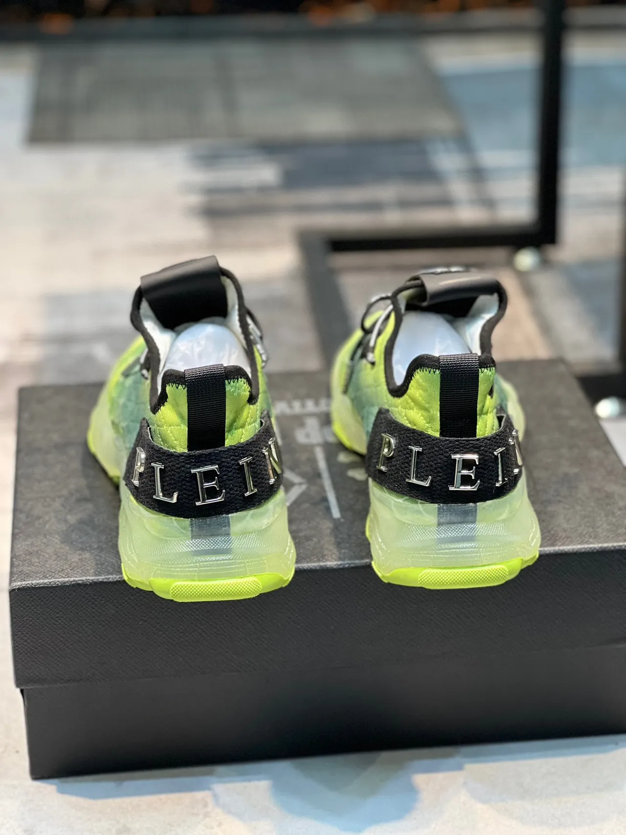 Philipp Plein Vert Noir Tricoté Texturé Écailles Haut Semelle Translucide Sneakers Chunky 2
