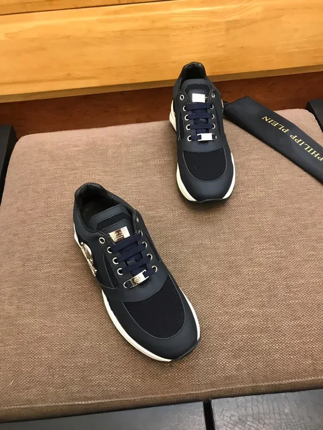 Philipp Plein Navy and Gold chaussures lifestyle 5