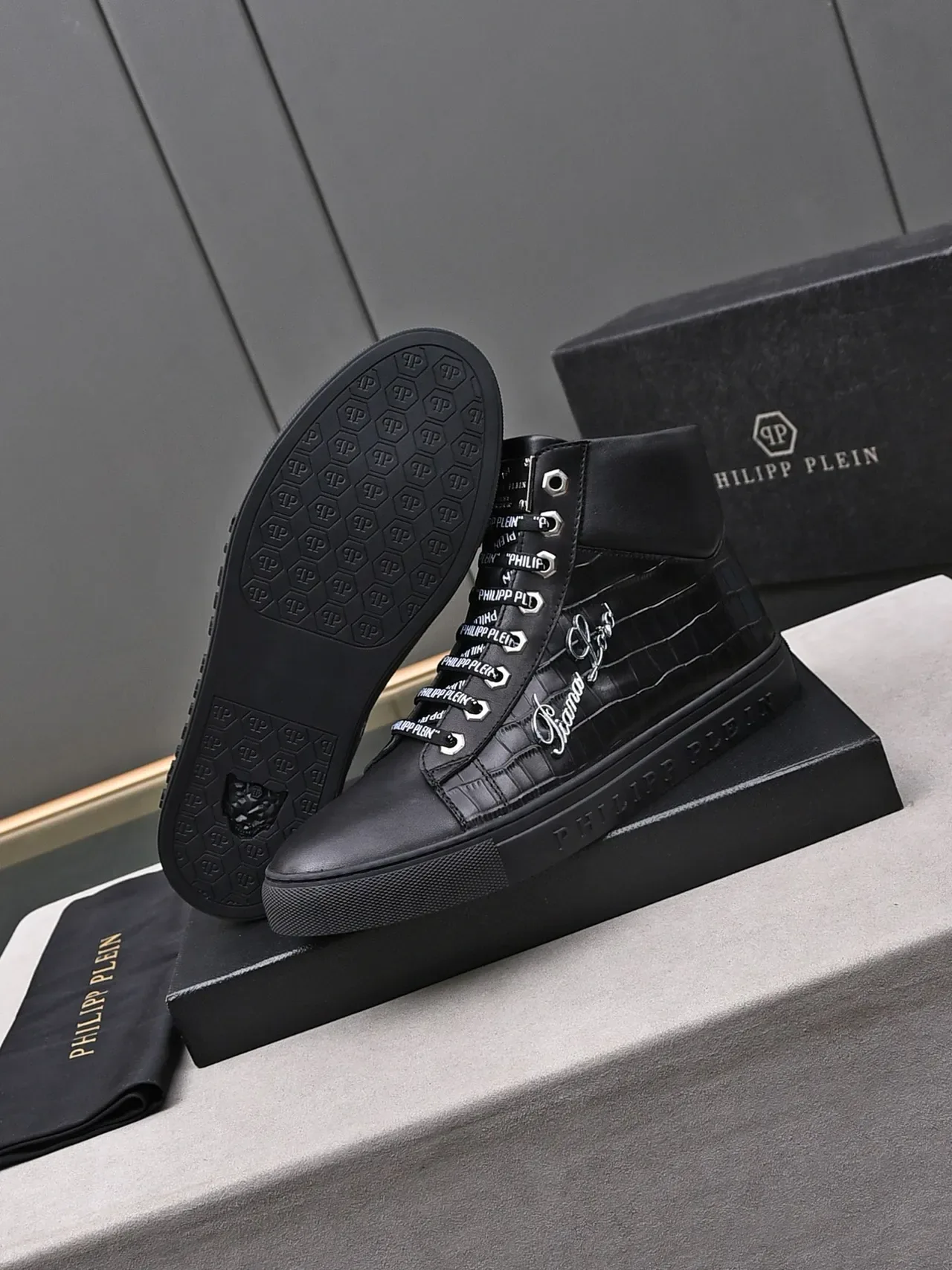 Philipp Plein Pleins Lord Sneakers Lifestyle Noires Croc-Embossed High-Top 4