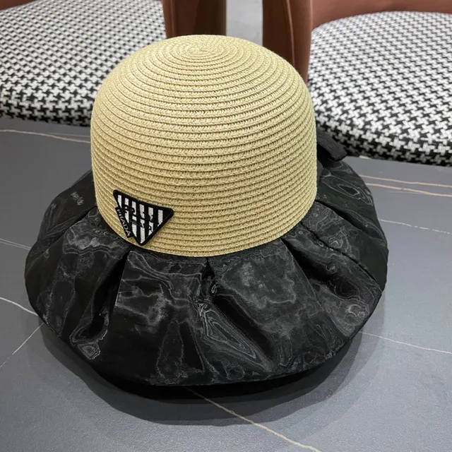 Prada Beige Black Woven Straw Crown Glossy Marbled Fabric Brim Bucket Hat 8