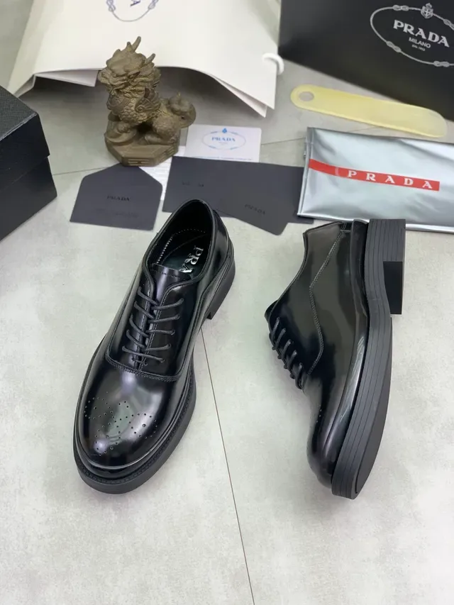 Prada Black Glossy Leather Perforated Toe Brogue 5