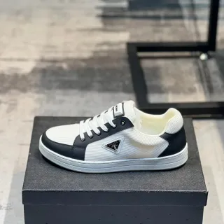 Prada Cloudbust Blancs Noirs Riboté Textile Cuir Panneaux Contraste Sneakers Lifestyle