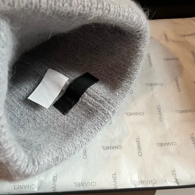 Prada Gray Black Ribbed Knit Folded Cuff Beanie 2