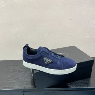 Prada حذاء رياضي أسلوب الحياة أعلى من السويدي البحري الأبيض بتصميم السحب