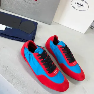 Prada أحمر وأزرق نايلون سويد لايف ستايل سنيكرز