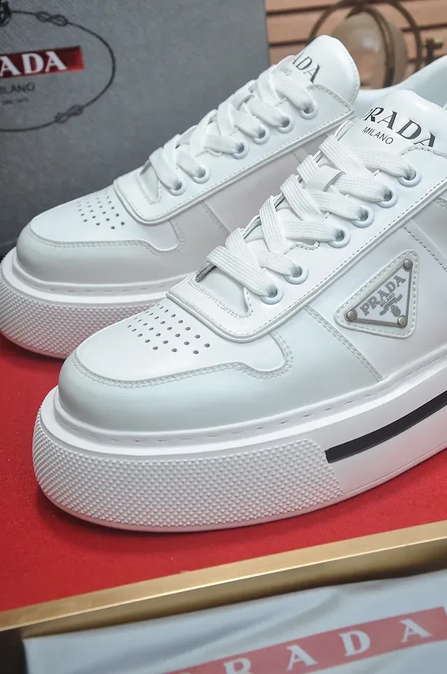 Prada White Black Leather Platform Sole Lifestyle Sneakers 4