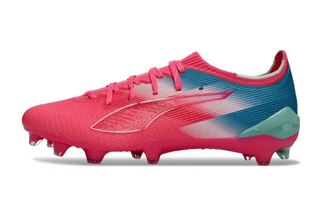 Puma Chaussures de football à empeigne basse en tricot color blocking gradient rose bleu surface terrain ferme 7