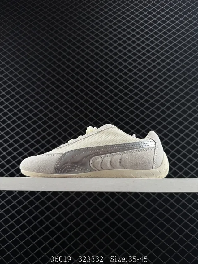 Puma Speedcet OG Off-White et Silver Chaussures de course rétro lifestyle 5