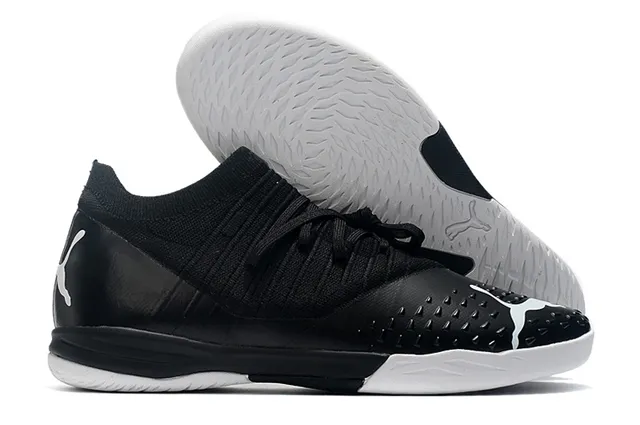 Puma Tênis de futebol indoor com upper de knit branco e laranja, overlays listrados bege 5