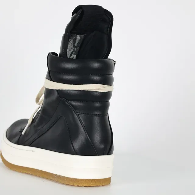 Rick Owens Botas Martin Preto Bege Com Bico Alto Colar Acushodado 4