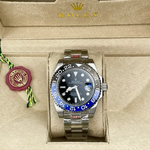 Rolex GMT-Master II Cadran noir Lunette bleu et noir Montre mécanique 2