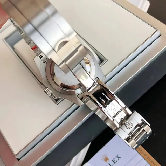 Rolex Submariner Argent Brossé Acier Inoxidable Oyster-Style Case Montre Mécanique 4
