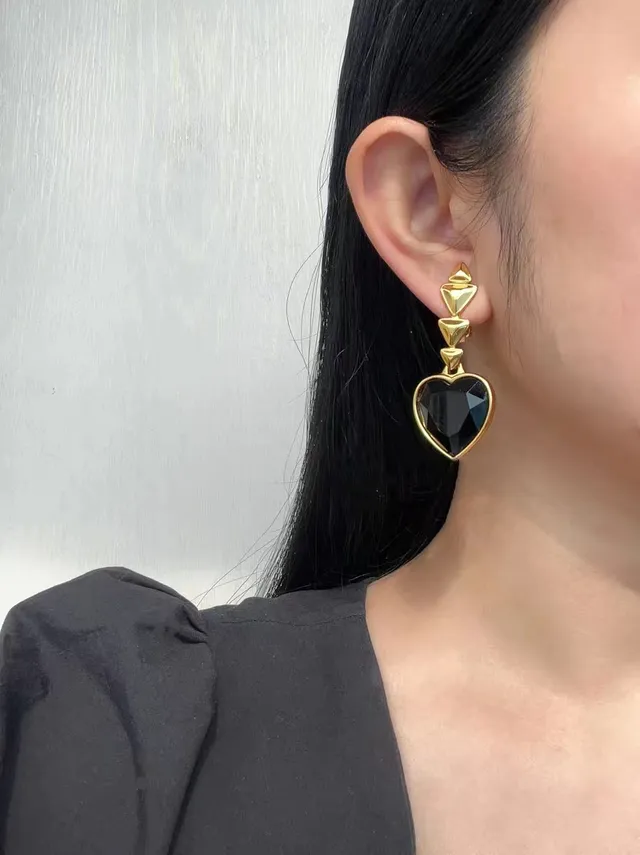 Saint Laurent Boucles d'Oreilles Métal Or Noir Pierre Cœur Facetée 2
