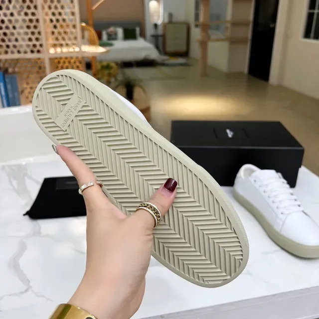 Saint Laurent Blanc Beige Cuir Brodé Logo Style de vie Sneakers 2