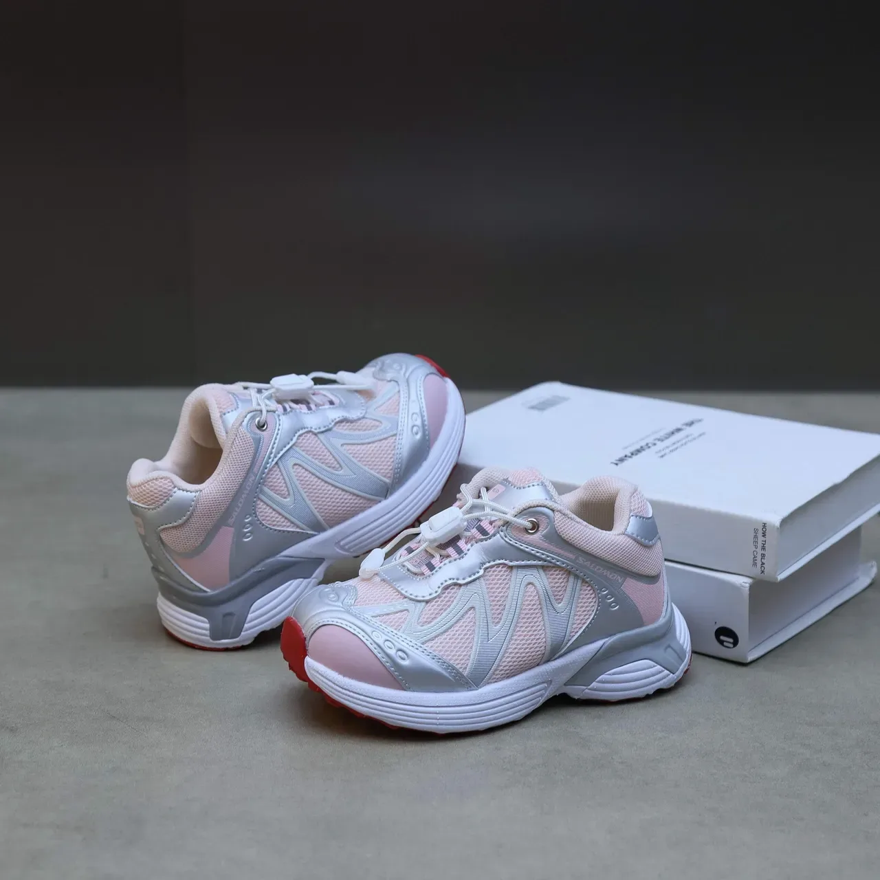 Salomon Pink Silver Wave-Pattern Synthetic Overlays Mesh Upper Lifestyle Sneakers 13