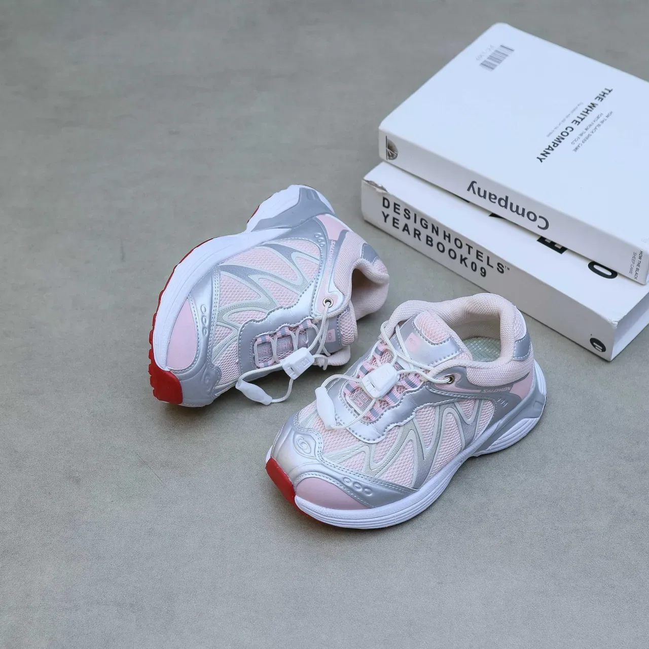 Salomon Pink Silver Wave-Pattern Synthetic Overlays Mesh Upper Lifestyle Sneakers 14
