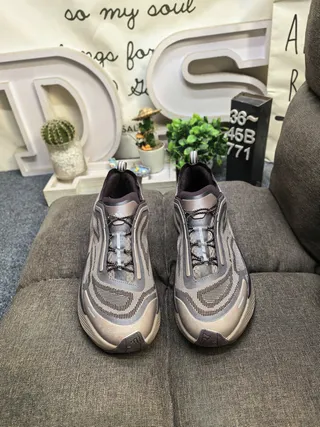Salomon XT-6 Taupe Brown Beige Chaussures de course 10
