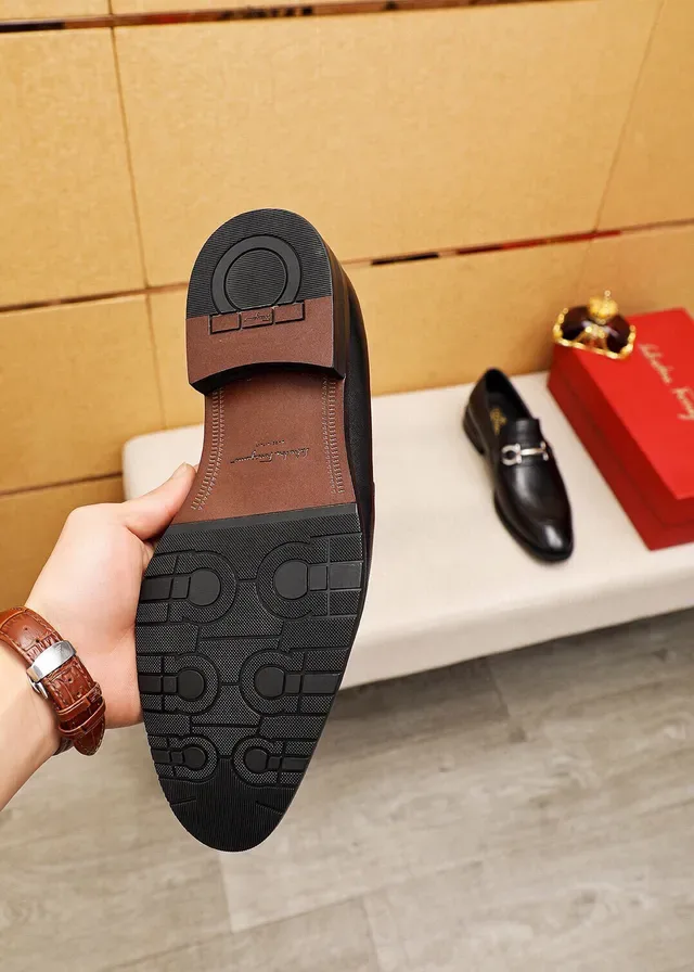 Salvatore Ferragamo Gancini Black Leather Horsebit Loafers 9
