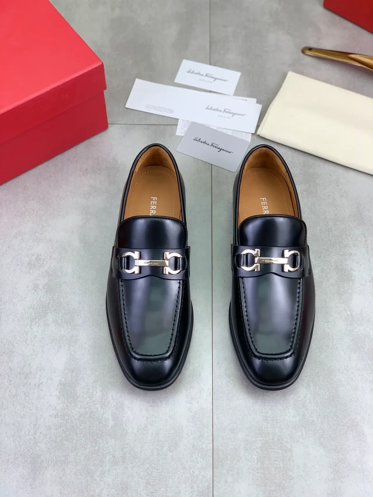 Salvatore Ferragamo Gancini Loafer Black Leather Loafers 4