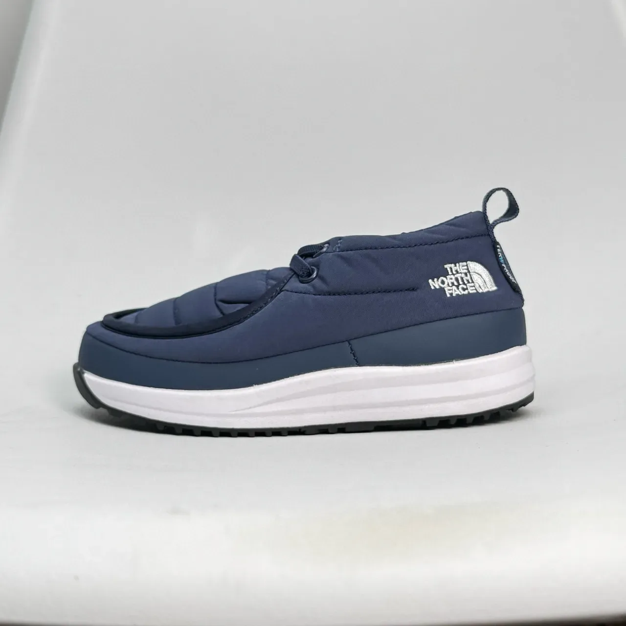 The North Face Insulated Quilted Slip-On Lifestyle Sneakers 4