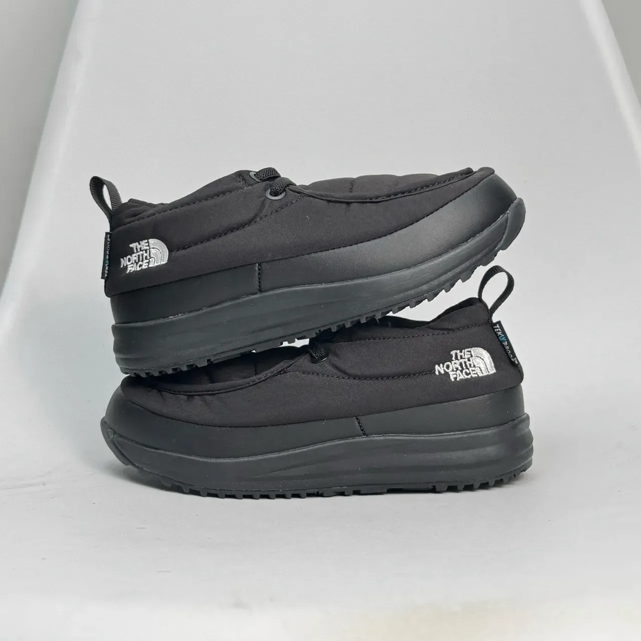 The North Face Insulated Quilted Slip-On Lifestyle Sneakers 8
