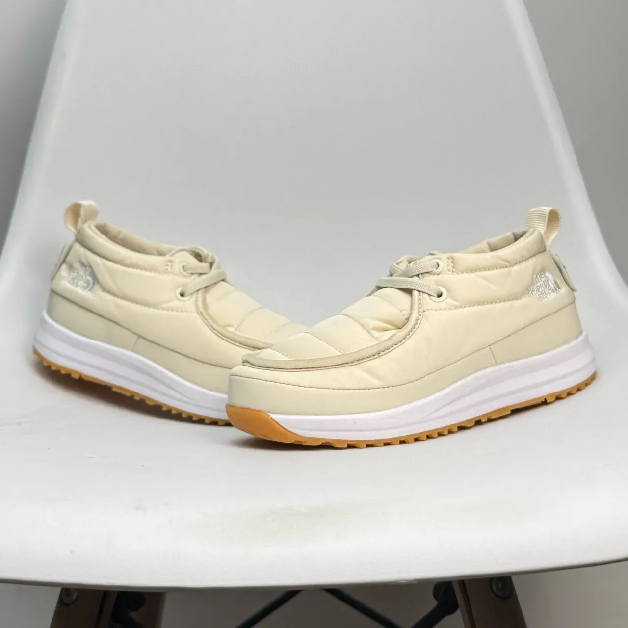 The North Face Insulated Quilted Slip-On Lifestyle Sneakers 19