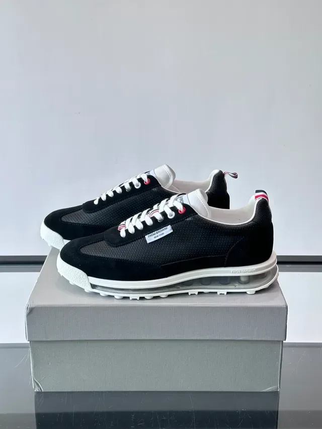 Thom Browne Black Perforated Air-Cushioned Sneaker 5