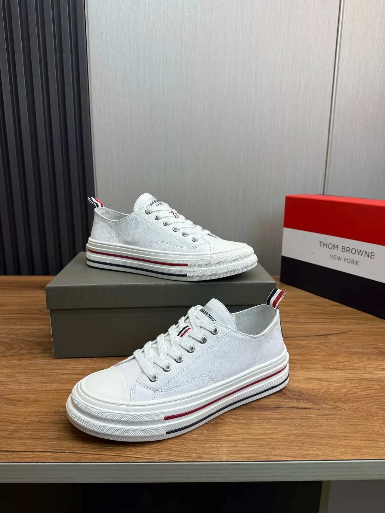 Thom Browne Leather Sneaker White Navy Upper Low-Top Silhouette Lifestyle Sneakers 5