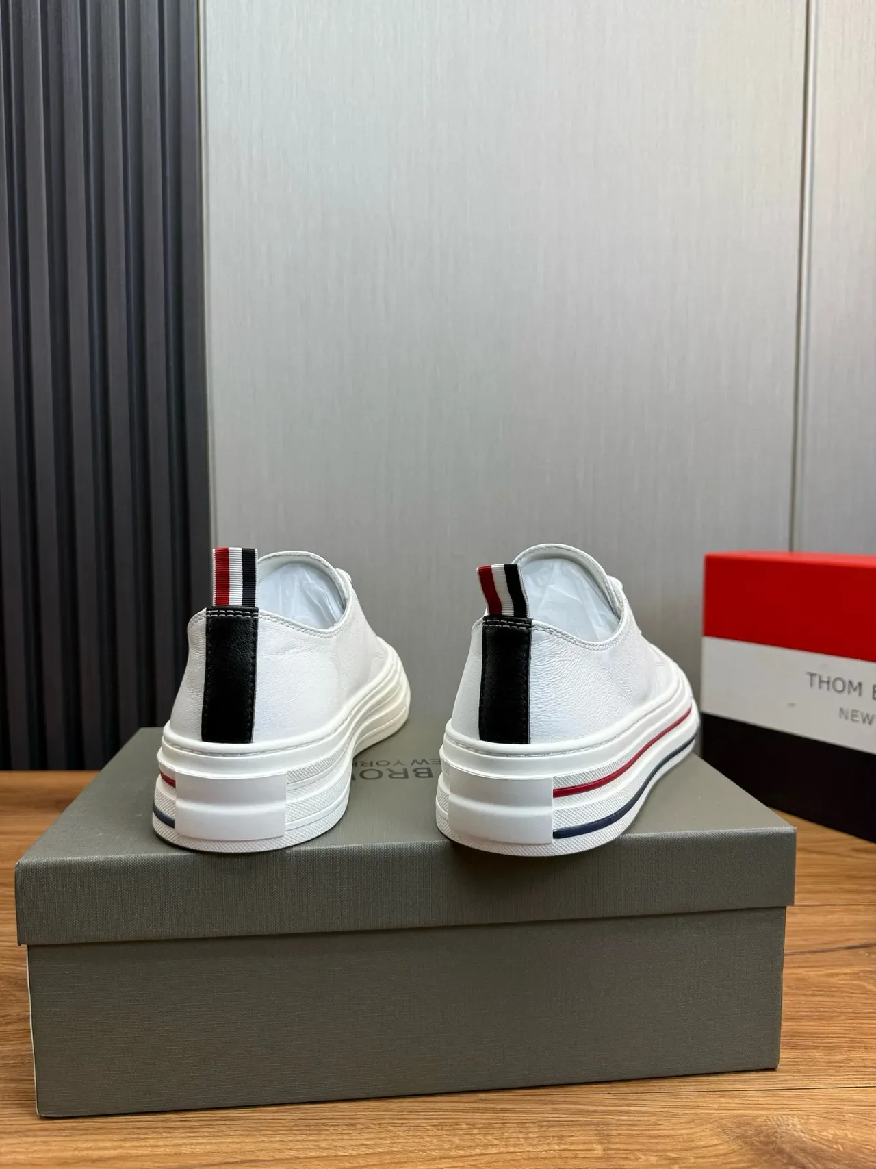 Thom Browne Leather Sneaker White Navy Upper Low-Top Silhouette Lifestyle Sneakers 6