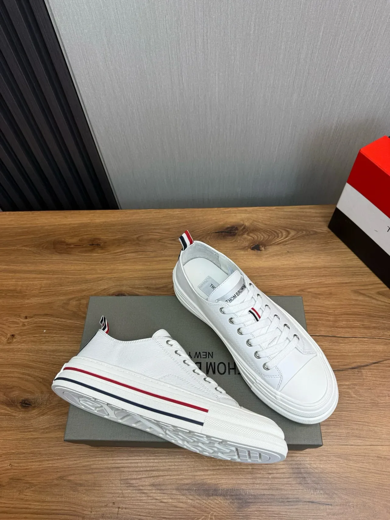 Thom Browne Leather Sneaker White Navy Upper Low-Top Silhouette Lifestyle Sneakers 7