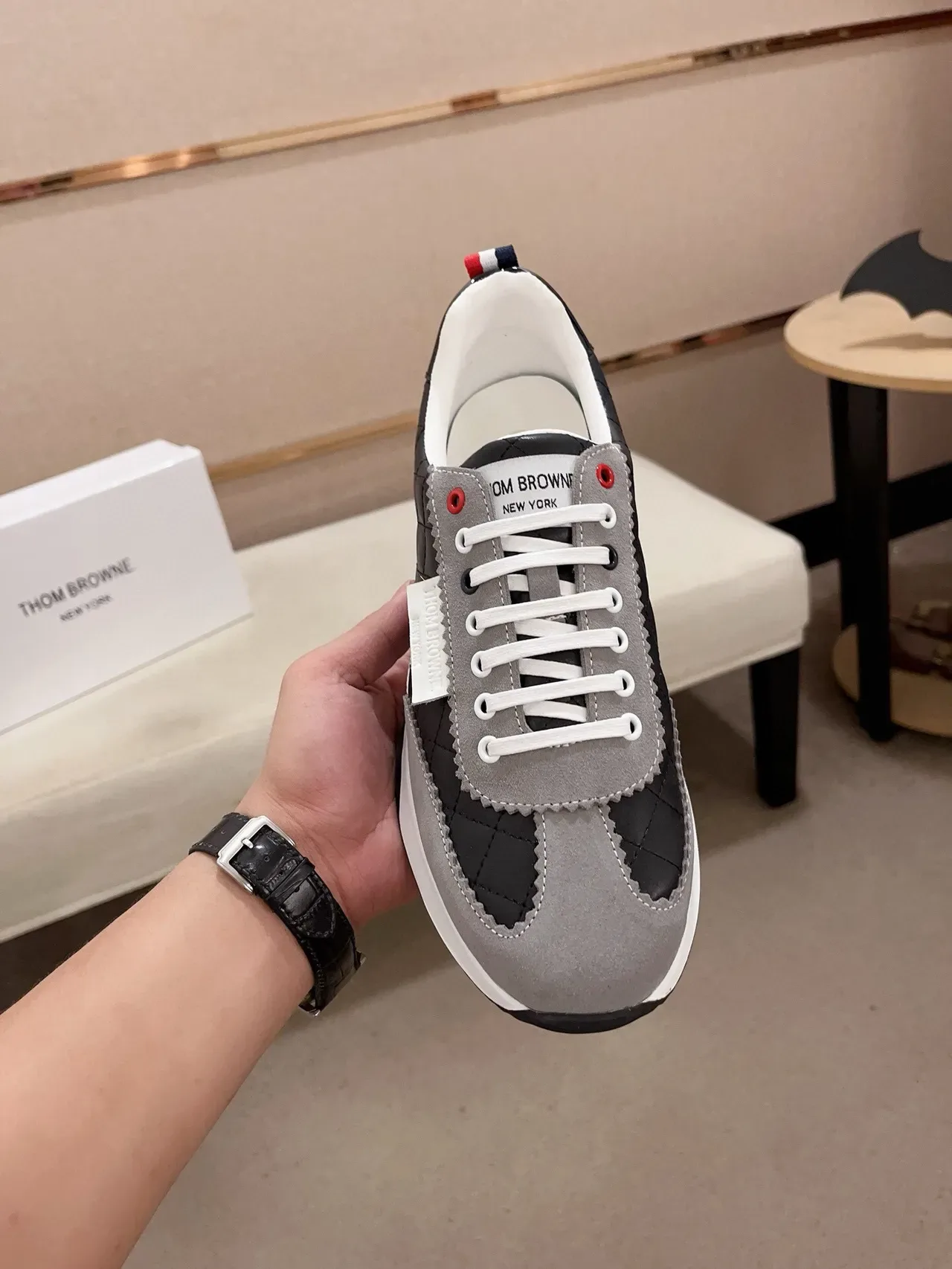 Thom Browne Sneaker matelassé Noir Gris Blanc Sneakers Lifestyle 2