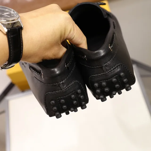 Tod's Cuir Noir Détail Nœud Tressé Mocassin 2