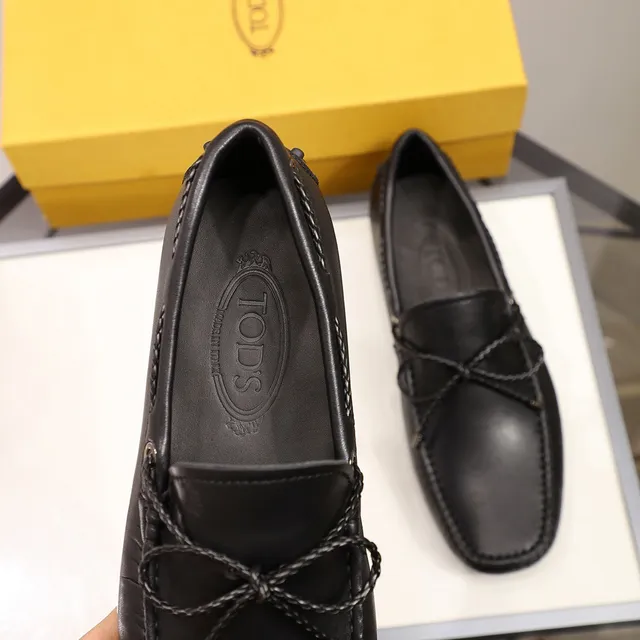 Tod's Cuir Noir Détail Nœud Tressé Mocassin 4