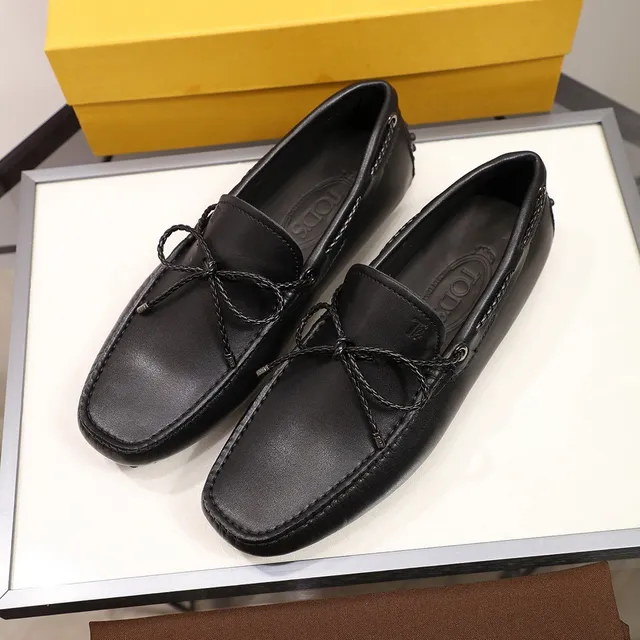 Tod's Cuir Noir Détail Nœud Tressé Mocassin 7
